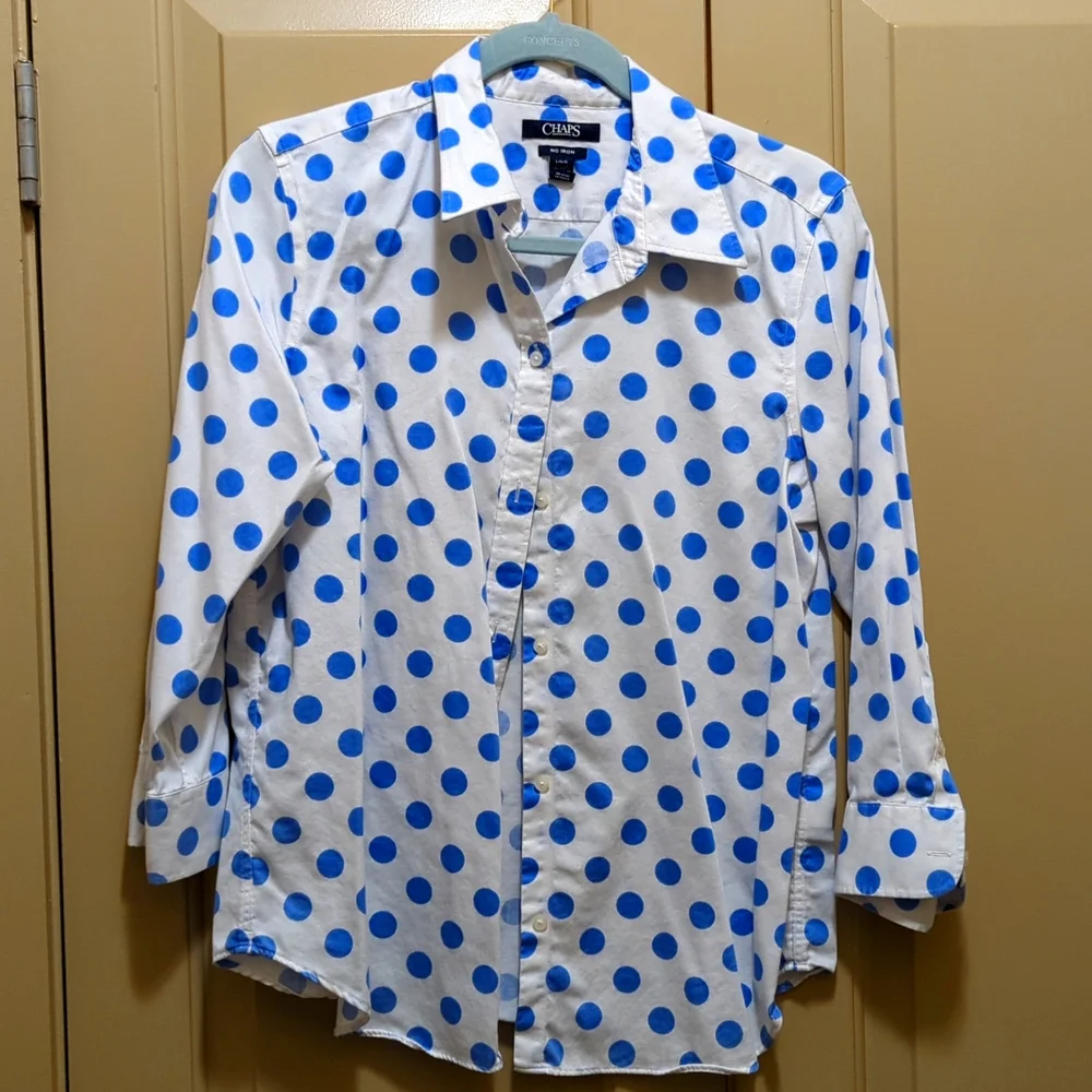 CHAPS Button Down Shirt - Picture 1 of 3
